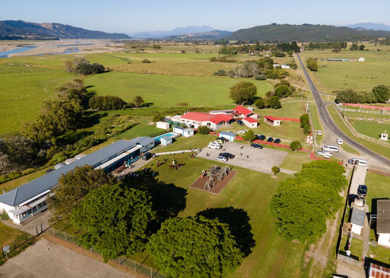 586706 20240214 ewalker 13977 web 1280px