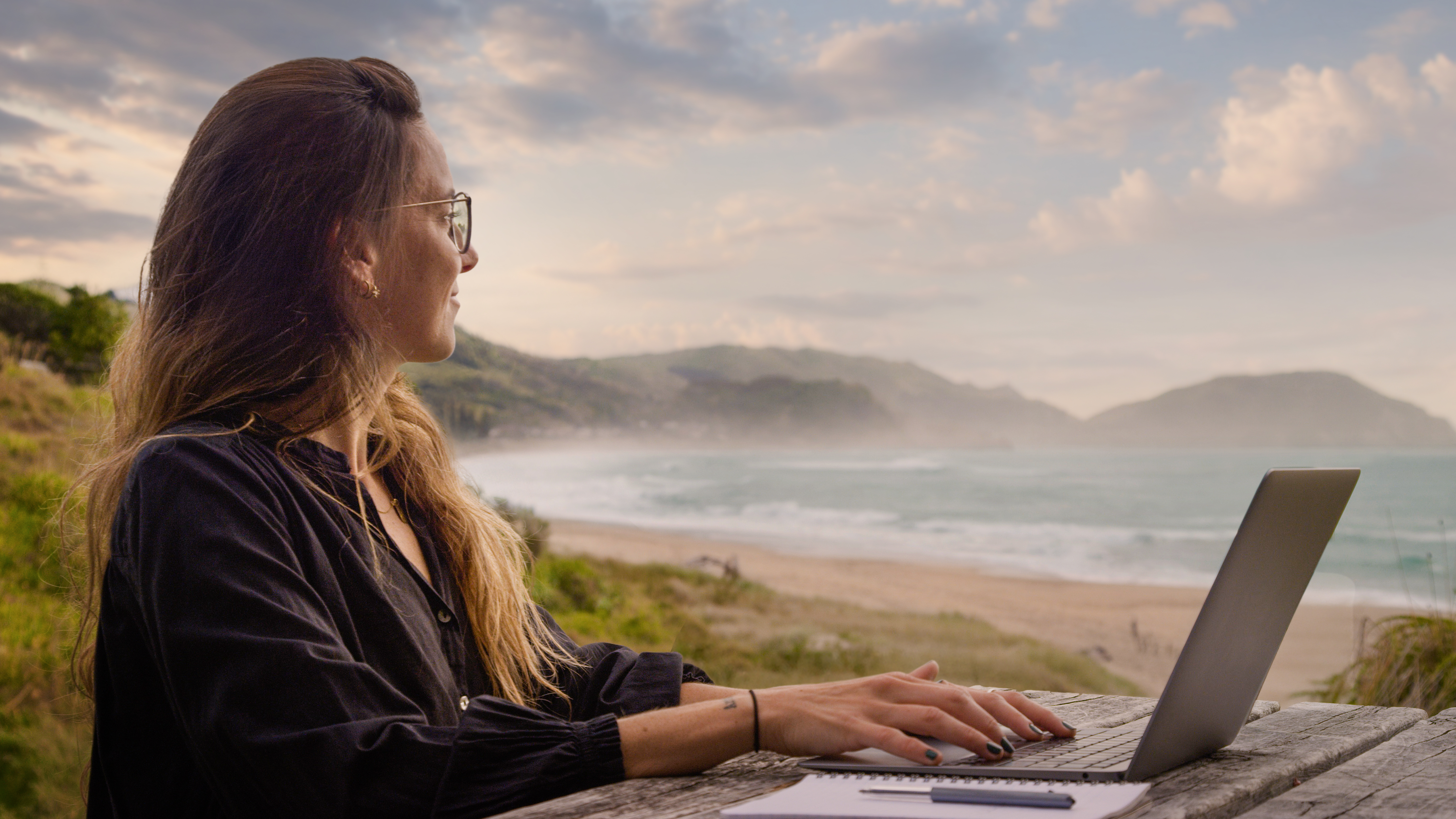 Wainui Beach Picnic Table 6 GRADE RTF
